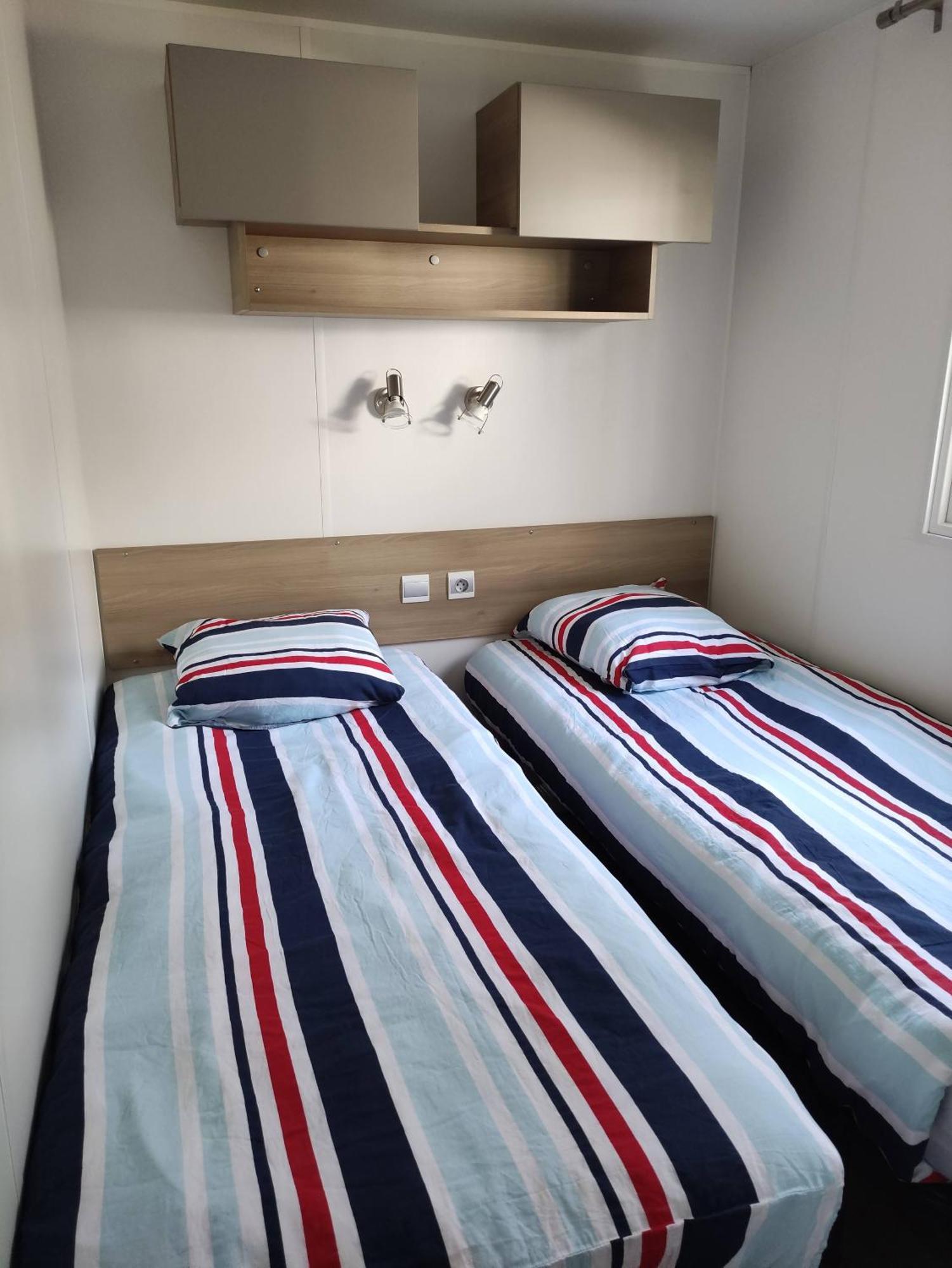 Mobil-Home 6/8 Personnes Au Domaine De Kerlann, Понт-Авен Экстерьер фото